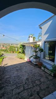 Casa para locação com 03 Suítes - Condomínio Campos Santo Antônio