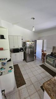 Casa para locação com 03 Suítes - Condomínio Campos Santo Antônio