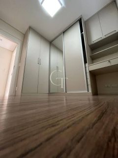 Apartamento a venda no condomínio Yasmim com 3 dormitórios e suíte e 2 vagas de garagem