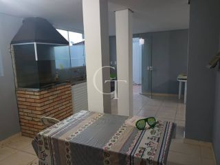 Casa Para Vender com 03 dormitório sendo 01 suíte - Parque São Camilo em Itu