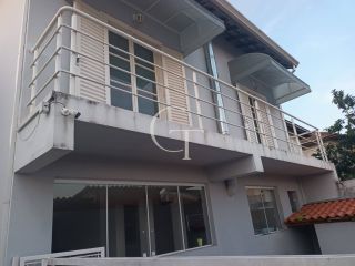 Casa Para Vender com 03 dormitório sendo 01 suíte - Parque São Camilo em Itu