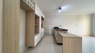 Casa para Alugar no Condomínio Portal Vila Rica em Itu com Edícula, Área Gourmet e Quintal Amplo