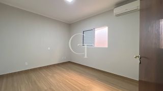 Casa para Alugar no Condomínio Portal Vila Rica em Itu com Edícula, Área Gourmet e Quintal Amplo