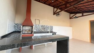 Casa para Alugar no Condomínio Portal Vila Rica em Itu com Edícula, Área Gourmet e Quintal Amplo
