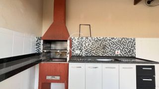 Casa para Alugar no Condomínio Portal Vila Rica em Itu com Edícula, Área Gourmet e Quintal Amplo