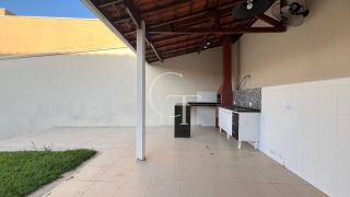 Casa para Alugar no Condomínio Portal Vila Rica em Itu com Edícula, Área Gourmet e Quintal Amplo