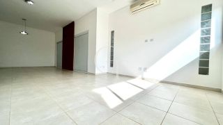 Casa Térrea com 3 Suítes à Venda no Condomínio Portal da Vila Rica em Itu | Frente para Área Verde