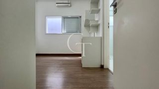 Casa Térrea com 3 Suítes à Venda no Condomínio Portal da Vila Rica em Itu | Frente para Área Verde