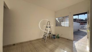 Imóvel com 2 Casas e Entradas Independentes à Venda no Jardim Aeroporto em Itu