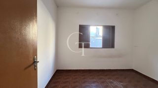 Imóvel com 2 Casas e Entradas Independentes à Venda no Jardim Aeroporto em Itu