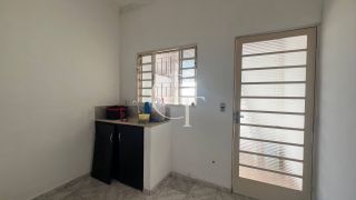 Imóvel com 2 Casas e Entradas Independentes à Venda no Jardim Aeroporto em Itu