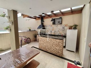 Casa à Venda no Jardim Paulista II em Itu | 3 Dormitórios, Suíte, Piscina e Área Gourmet | Aceita Permuta por Apartamento