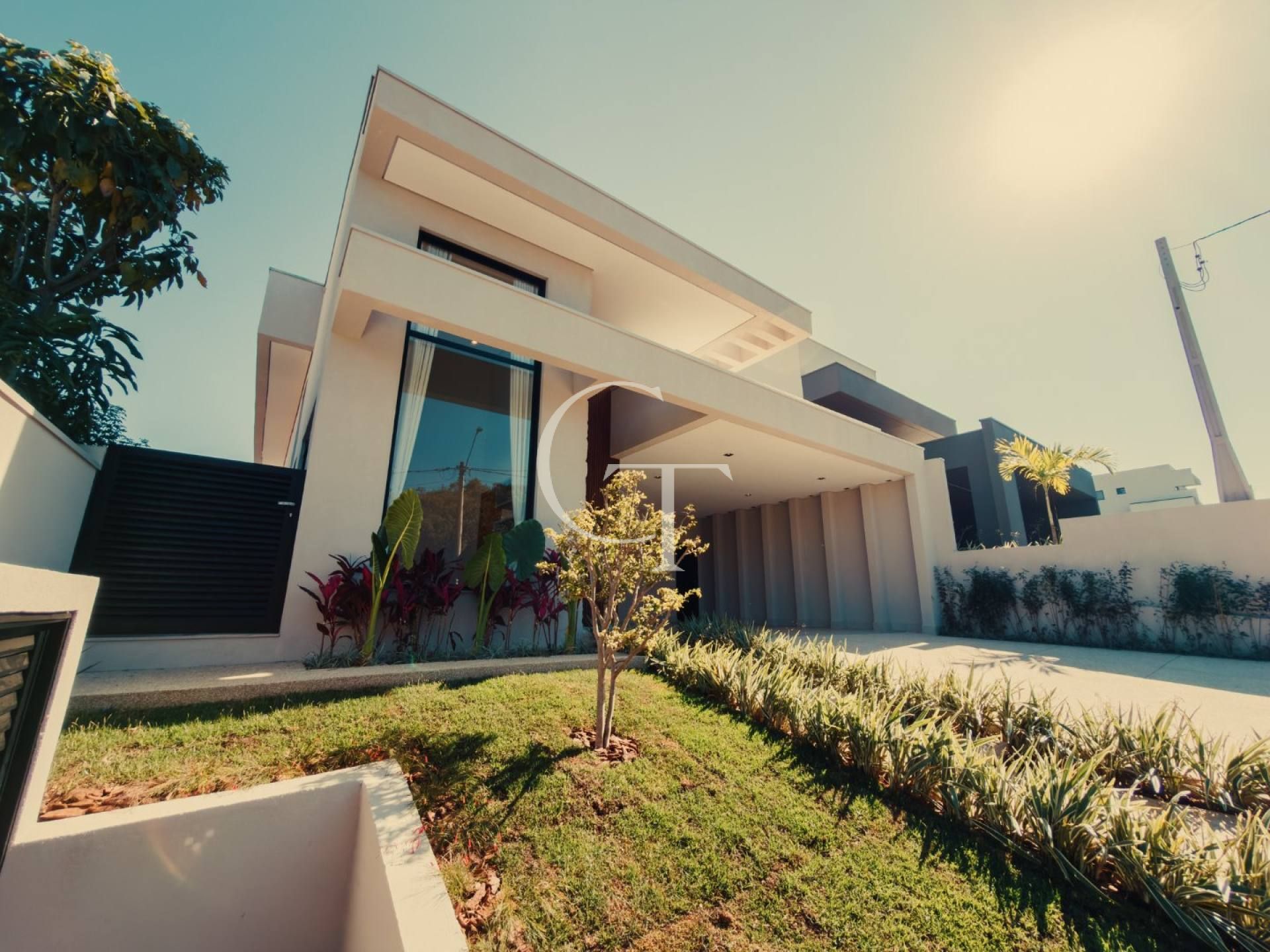 Casa Térrea Nova de Alto Padrão com Vista Permanente para Área Verde | 3 Suítes | Condomínio Reserva Saint Paul | Itu