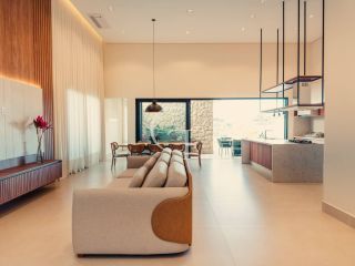 Casa Térrea Nova de Alto Padrão com Vista Permanente para Área Verde | 3 Suítes | Condomínio Reserva Saint Paul | Itu