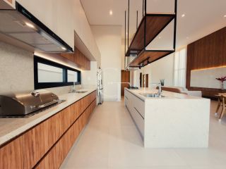 Casa Térrea Nova de Alto Padrão com Vista Permanente para Área Verde | 3 Suítes | Condomínio Reserva Saint Paul | Itu