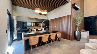 Casa Térrea de Alto Padrão com 3 Suítes, Rooftop Gourmet e Acabamento Premium no Reserva Saint Paul em Itu