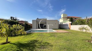 Casa Térrea de Alto Padrão à Venda com 4 Suítes e Piscina no Condomínio Campos de Santo Antônio I em Itu/SP