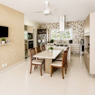 Casa Exclusiva no Condomínio Chácaras Flórida em Itu | 3 Suítes, Energia Solar, Poço Artesiano e Terreno de 1.300 m²