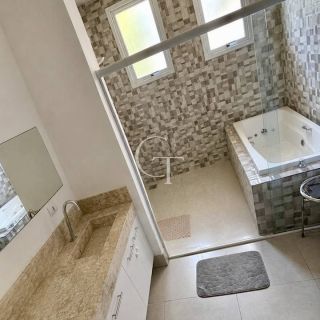 Casa Exclusiva no Condomínio Chácaras Flórida em Itu | 3 Suítes, Energia Solar, Poço Artesiano e Terreno de 1.300 m²
