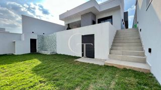 Casa Térrea à Venda no Condomínio Gardenville em Itu | 3 Suítes, Piscina Aquecida e Vista Permanente para Área Verde