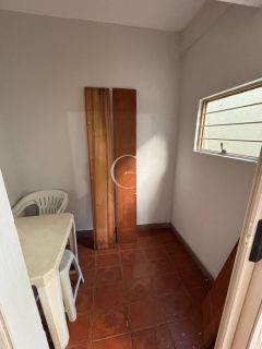 Casa a venda na cidade de Salto com 4 dormitorios