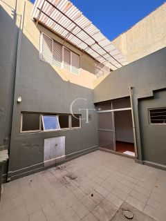 Casa a venda na cidade de Salto com 4 dormitorios