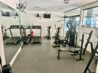 Apartamento à Venda no Guarujá | 3 Dormitórios, 1 Suíte, 2 Vagas e Lazer Completo a 1 Quadra da Praia