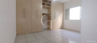 Casa a venda com suíte no bairro São Domingos em Itu