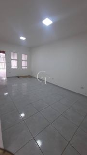 Casa para locacao 3 quartos sendo uma suíte  no bairro jd Corazza