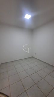 Casa para locacao 3 quartos sendo uma suíte  no bairro jd Corazza