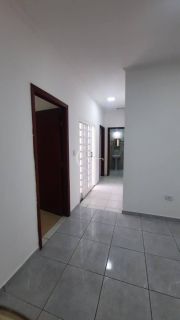 Casa para locacao 3 quartos sendo uma suíte  no bairro jd Corazza