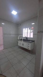 Casa para locacao 3 quartos sendo uma suíte  no bairro jd Corazza