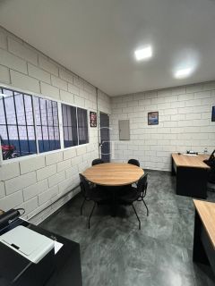 Imóvel Comercial à Venda | 1.500 m² de Terreno | Chácaras Reunidas Ypê