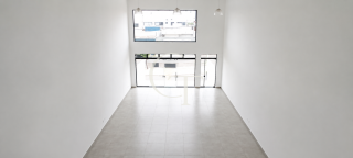 Galpão Comercial para Locação | Pé-direito Duplo | 200 m² | Itu Novo Centro