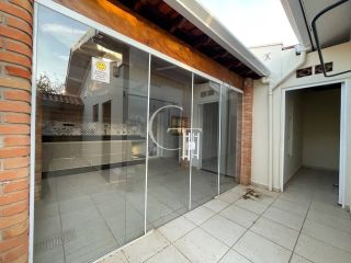 Casa para vender com 2 quartos sendo 01 suite no condomínio Villagios Itália em Itú .