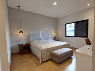 Casa a venda no Condomínio Reserva Saint Paul  3 suítes
