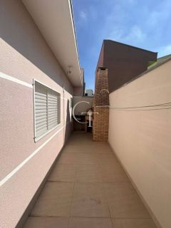 Casa Térrea à Venda no Condomínio Portal dos Sabiás em Itu | 2 quartos | Analisa Permuta por Apartamento