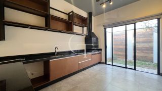Casa para Locação no Condomínio Garden Ville em Itu | 3 Dormitórios, Suíte, Área Gourmet, Ar-Condicionado e Quintal