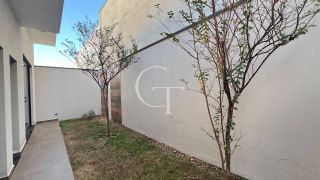 Casa para Locação no Condomínio Garden Ville em Itu | 3 Dormitórios, Suíte, Área Gourmet, Ar-Condicionado e Quintal