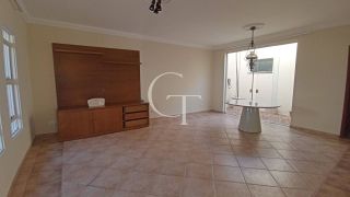 Casa para vender com 03 Quartos sendo 01 Suíte Master - Vila Guitti - Itu