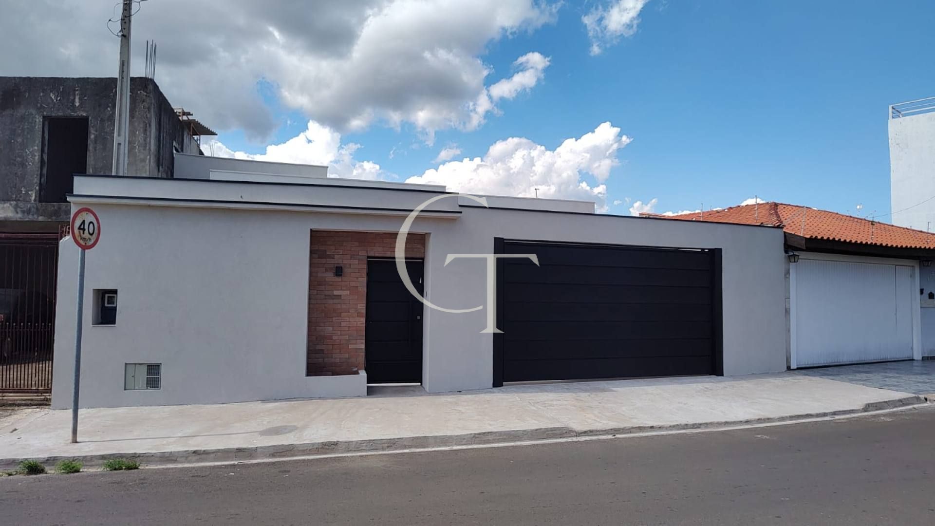 Casa para Venda com 03 Quartos sendo 01 Suíte - Jardim Paulista II