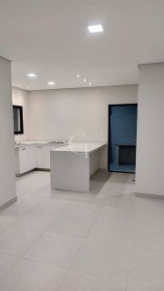 Casa para Venda com 03 Quartos sendo 01 Suíte - Jardim Paulista II
