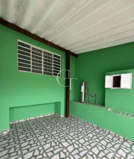 Casa Para Vender com 02 quartos no bairro Jardim Novo Itu