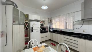 Casa para Alugar no Bairro Brasil em Itu | Casa Térrea com 3 Quartos, Suíte, Quintal e Churrasqueira