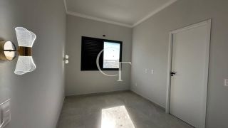 Casa de Condomínio Para Vender com 03 quartos 01 suítes condomínio Portal dos Sabias em Itu