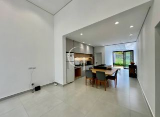 Casa Para Alugar com 3 quartos sendo 3 suítes - Residencial Garden Ville em Itu