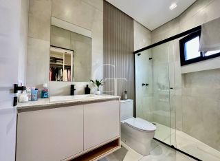 Casa Para Alugar com 3 quartos sendo 3 suítes - Residencial Garden Ville em Itu