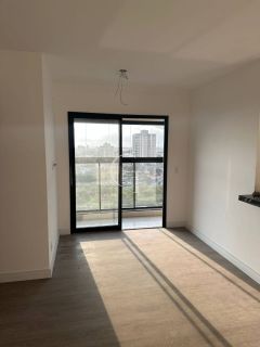 Apartamento para Alugar com 02 Quartos sendo 01 Suíte - Ed. Vida Bella