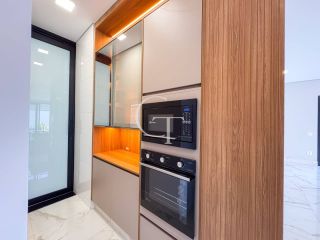 Casa Para Vender com 04 suítes no Residencial Saint Paul em Itu