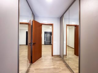 Casa Para Vender com 04 suítes no Residencial Saint Paul em Itu